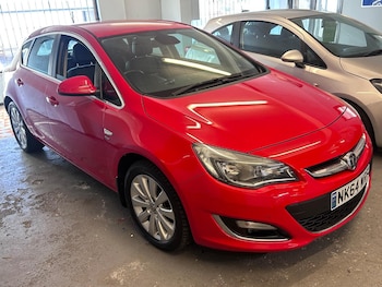 Vauxhall - Astra