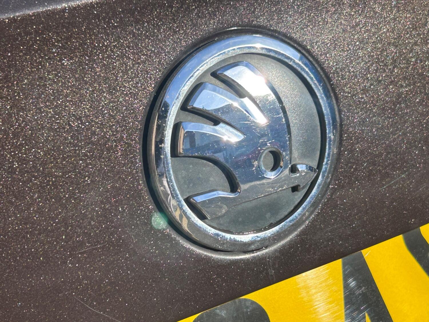 Used Skoda Superb 2013 for sale - 75999849: Photo 14