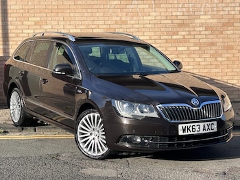 Used Skoda Superb 2013 for sale - 75999849: Photo