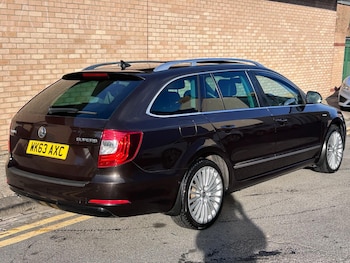 Used Skoda Superb 2013 for sale - 75999849: Photo