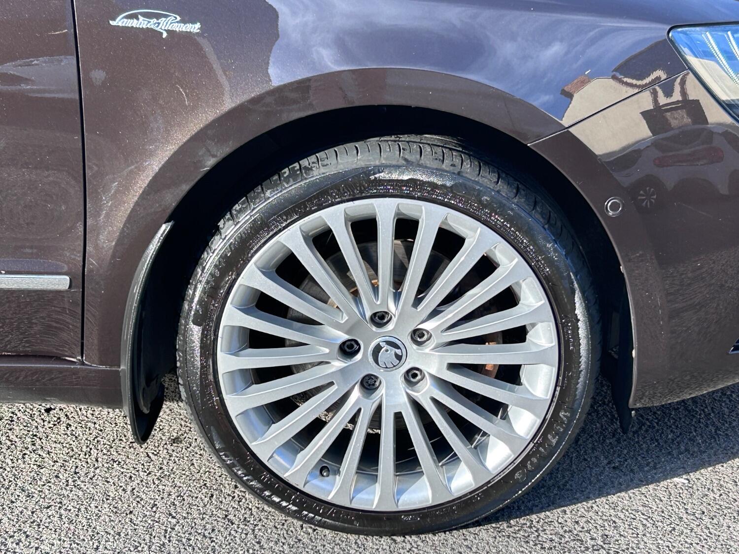 Used Skoda Superb 2013 for sale - 75999849: Photo 9