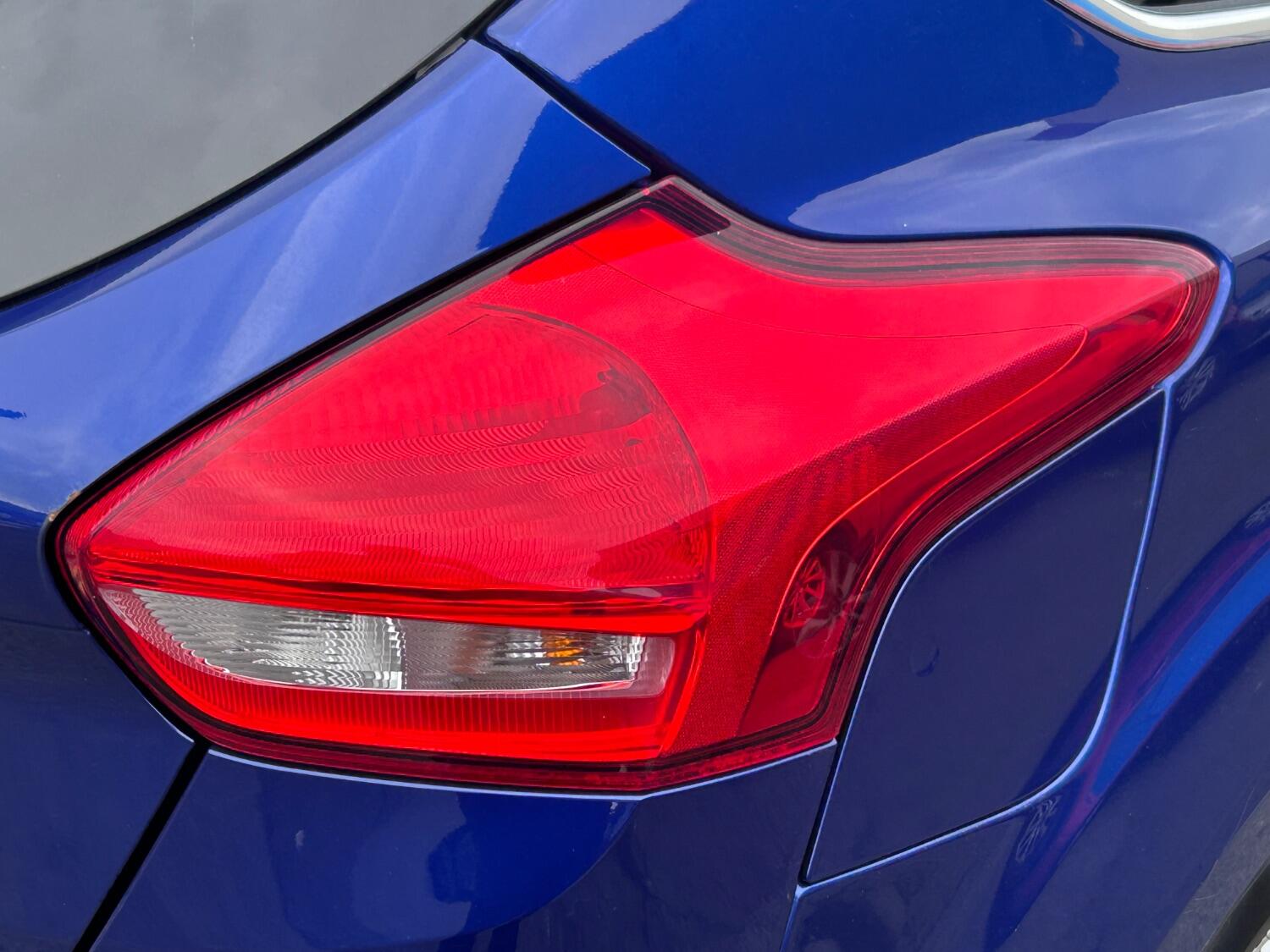 Used Ford Focus 2017 for sale - 76149215: Photo 14
