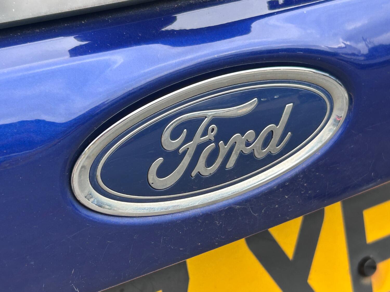 Used Ford Focus 2017 for sale - 76149215: Photo 15