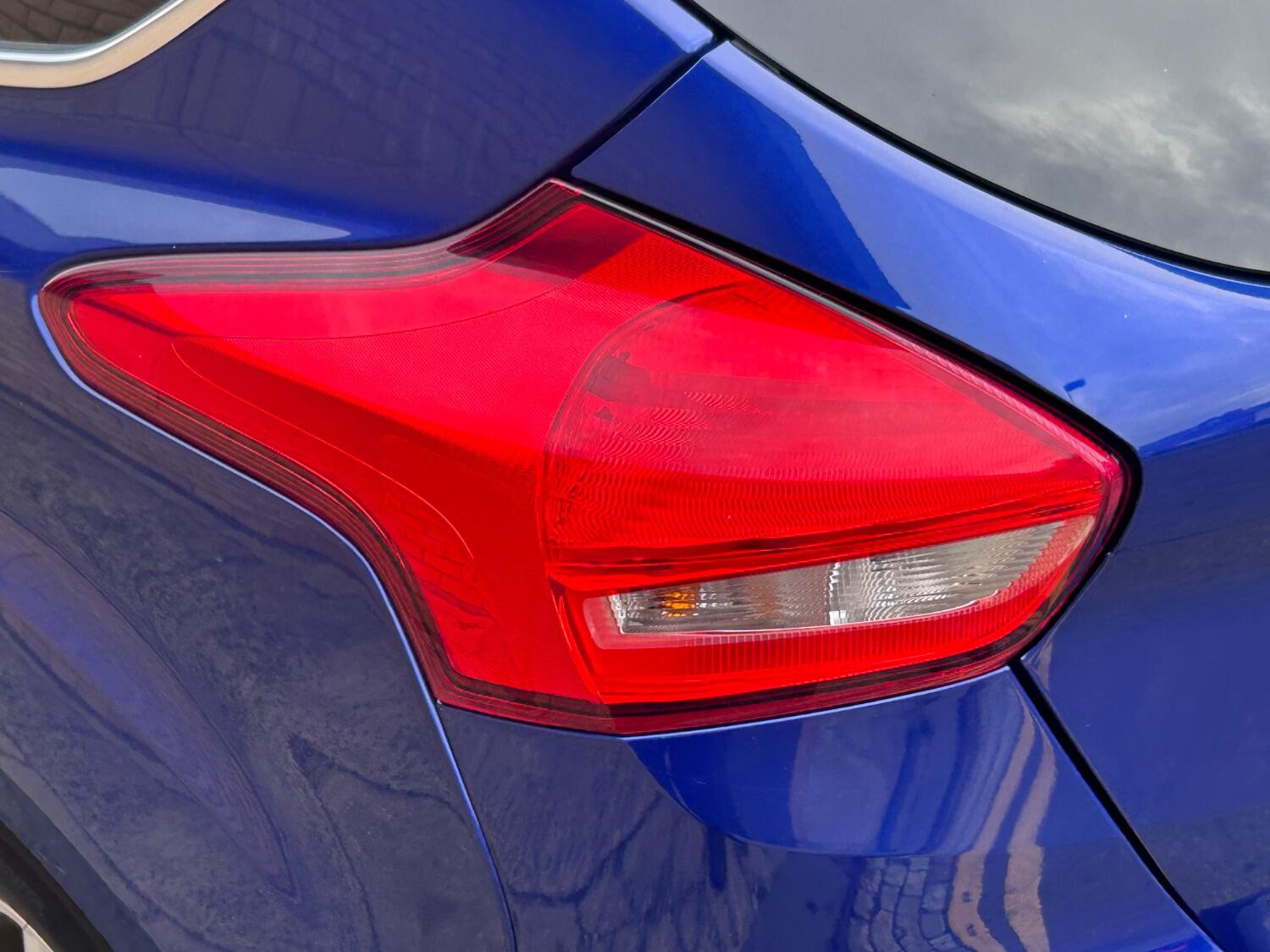 Used Ford Focus 2017 for sale - 76149215: Photo 17