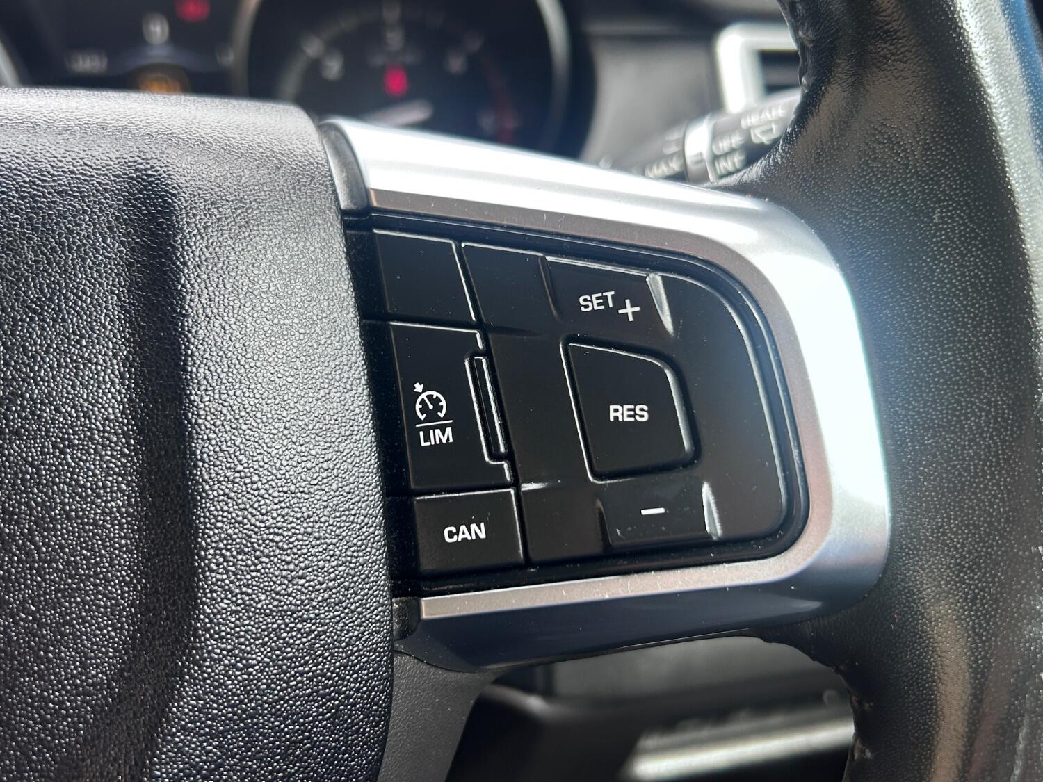 Used Land Rover Discovery Sport 2017 for sale - 76794031: Photo 25