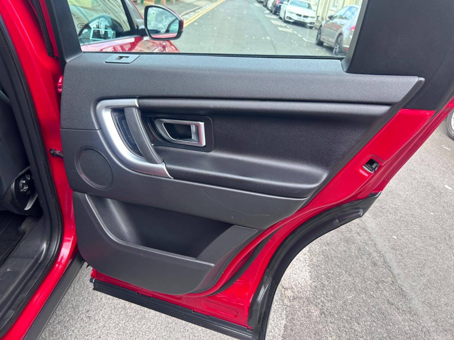 Used Land Rover Discovery Sport 2017 for sale - 76794031: Photo 38