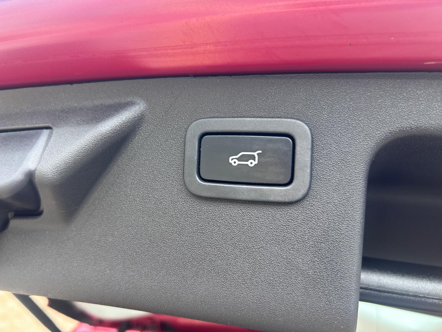 Used Land Rover Discovery Sport 2017 for sale - 76794031: Photo 42