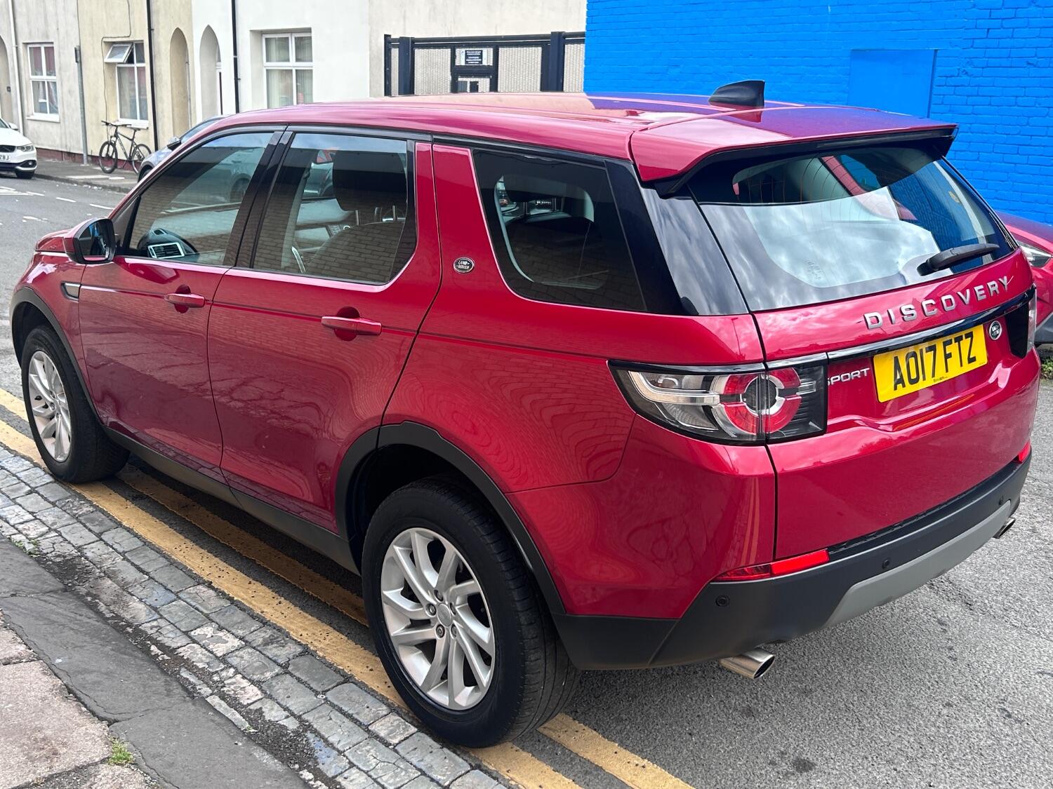 Used Land Rover Discovery Sport 2017 for sale - 76794031: Photo 5