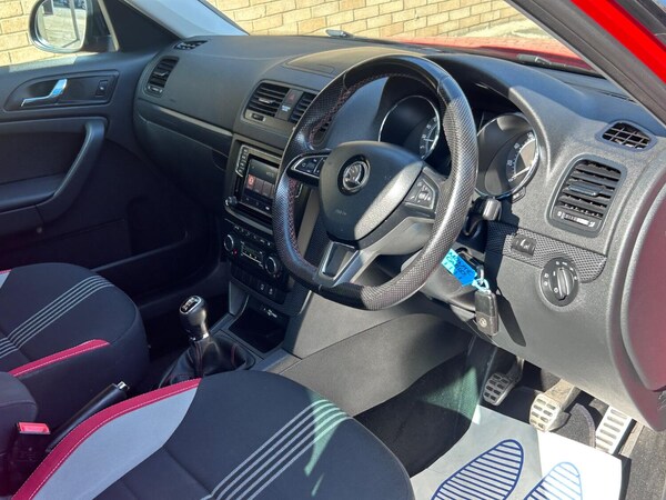 Used Skoda Yeti 2015 for sale - 76040940: Photo 25