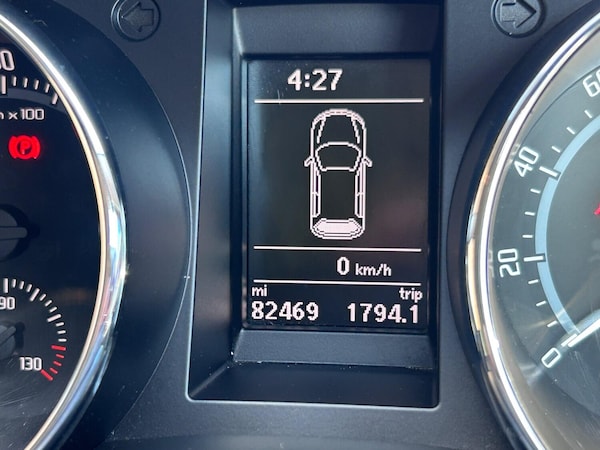 Used Skoda Yeti 2015 for sale - 76040940: Photo 39