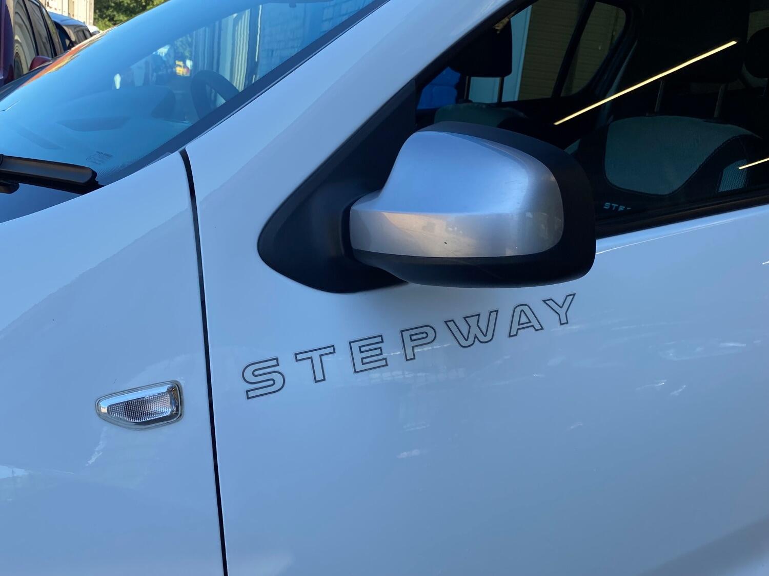 Used Dacia Sandero Stepway 2021 for sale - 76794027: Photo 11