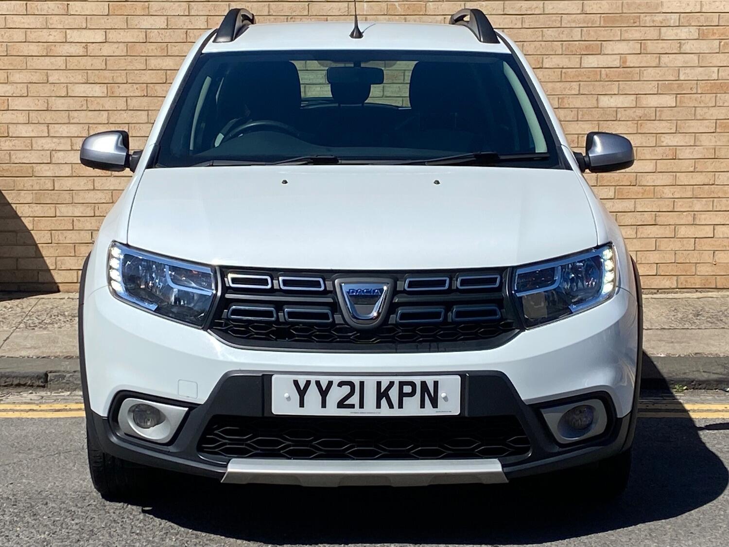 Used Dacia Sandero Stepway 2021 for sale - 76794027: Photo 2