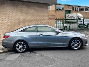 Used Mercedes-Benz E-Class 2013 for sale - 75999944: Photo
