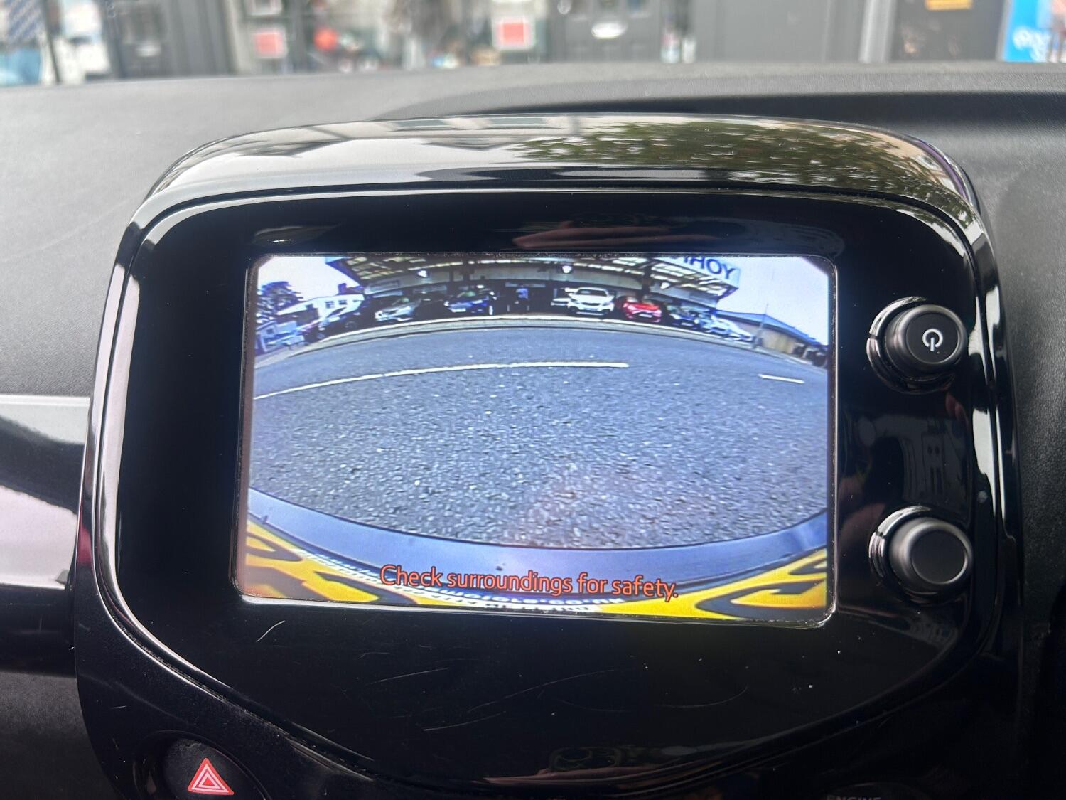 Used Toyota AYGO 2015 for sale - 77464474: Photo 46