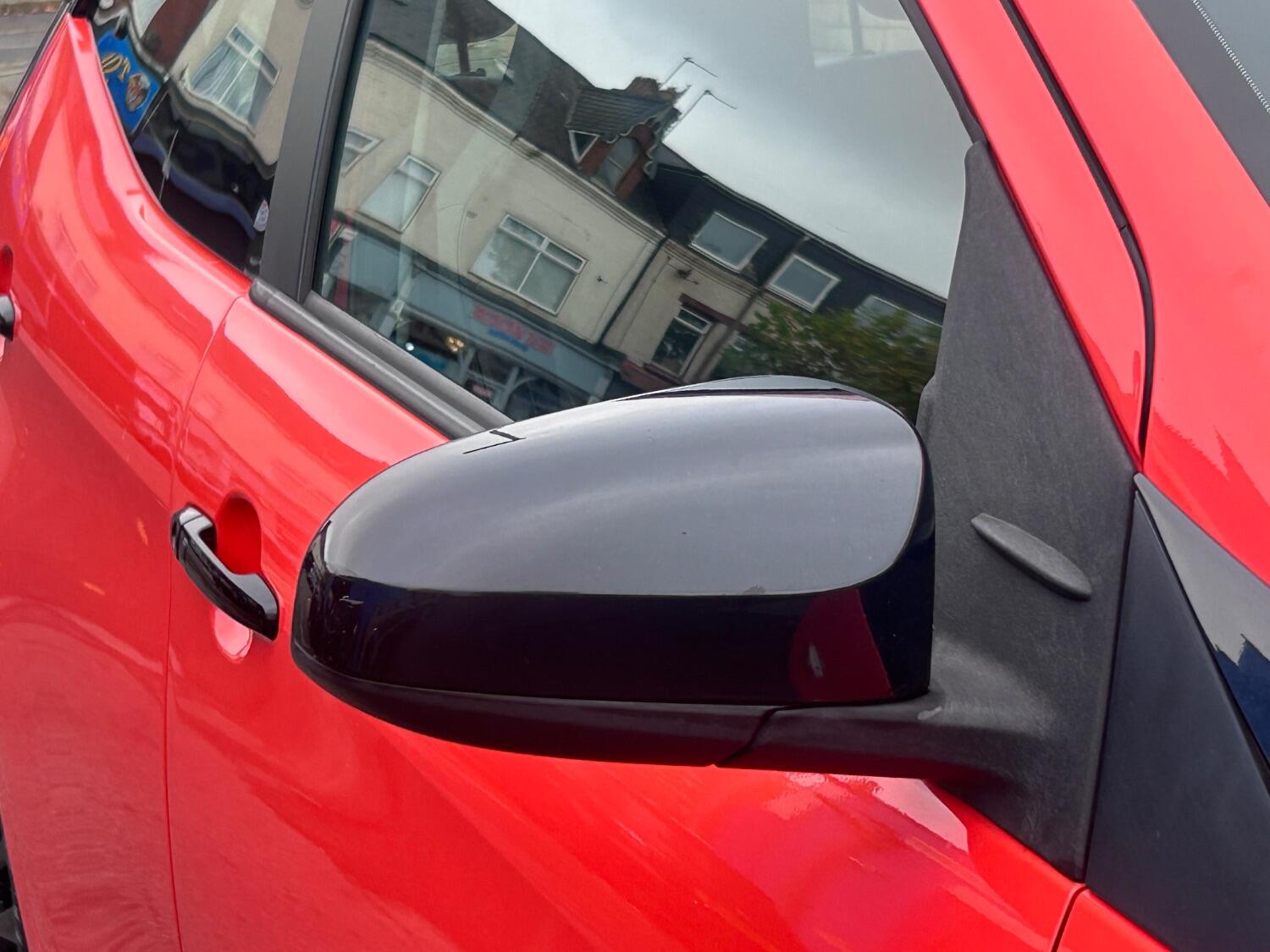 Used Toyota AYGO 2015 for sale - 76324780: Photo 12