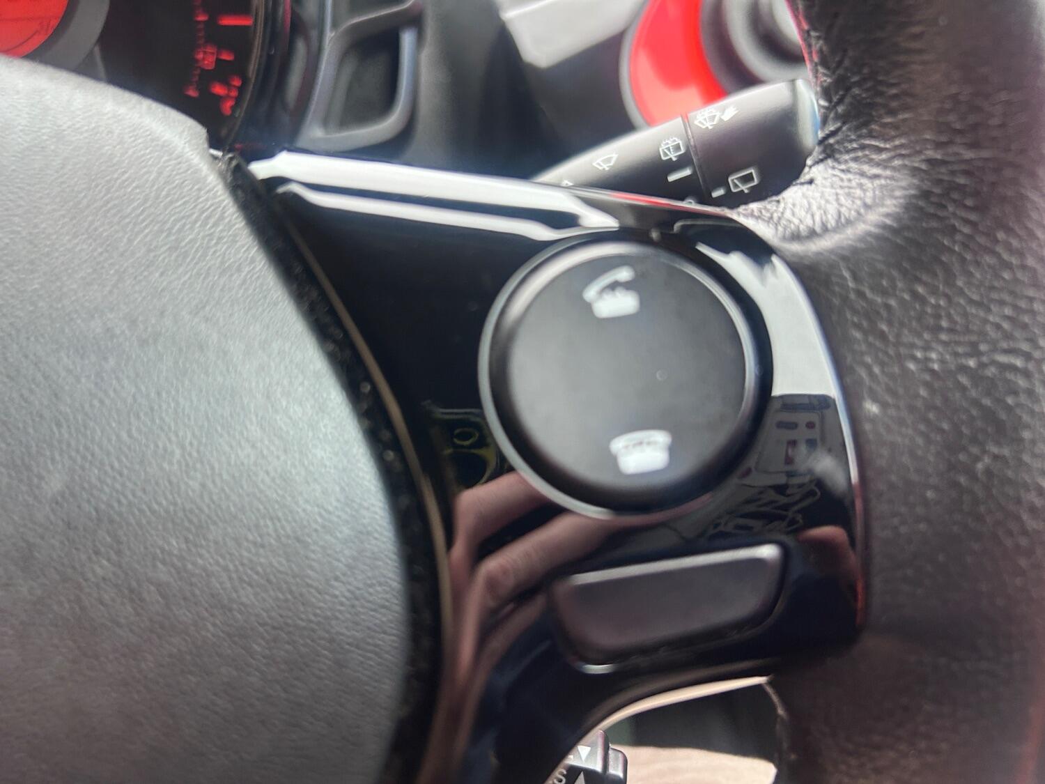 Used Toyota AYGO 2015 for sale - 76324780: Photo 25