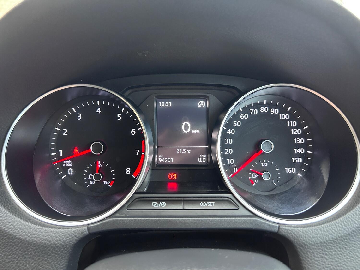 Used Volkswagen Polo 2015 for sale - 76347167: Photo 22