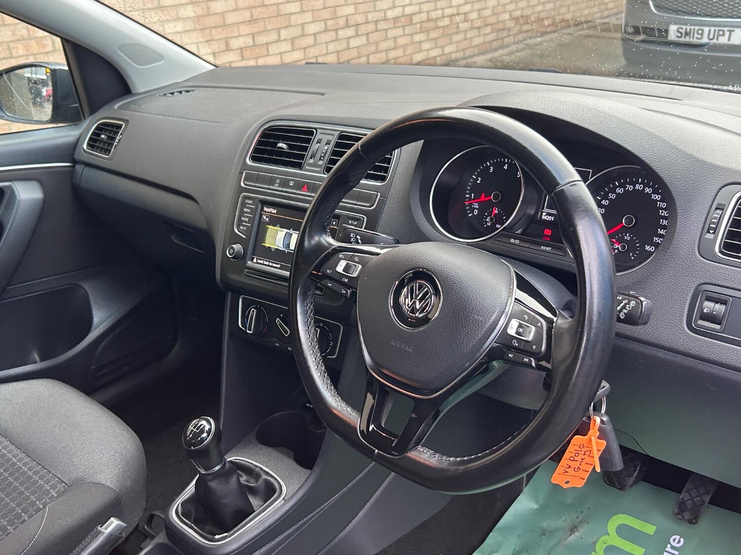 Used Volkswagen Polo 2015 for sale - 76347167: Photo 23