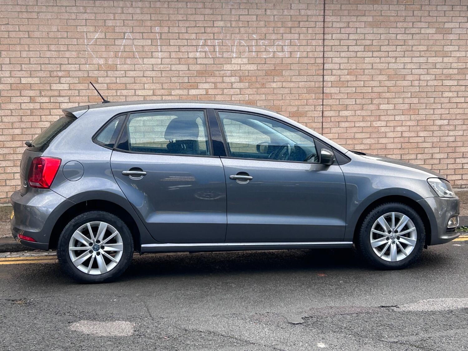 Used Volkswagen Polo 2015 for sale - 76347167: Photo 3