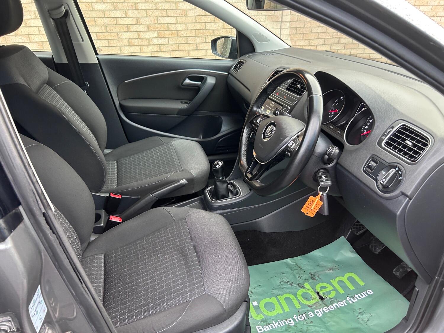 Used Volkswagen Polo 2015 for sale - 76347167: Photo 35