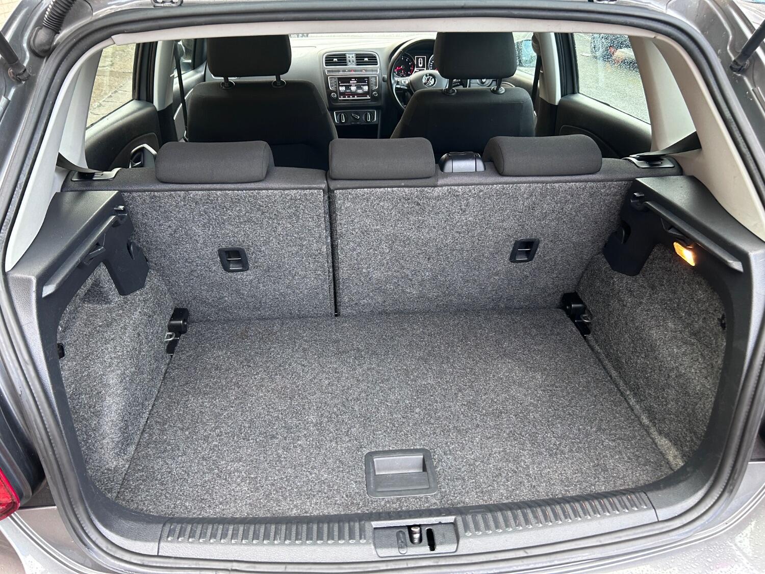 Used Volkswagen Polo 2015 for sale - 76347167: Photo 39