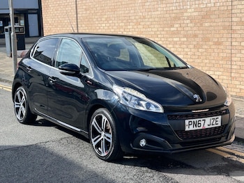 Used Peugeot 208 2017 for sale - 77464771: Photo