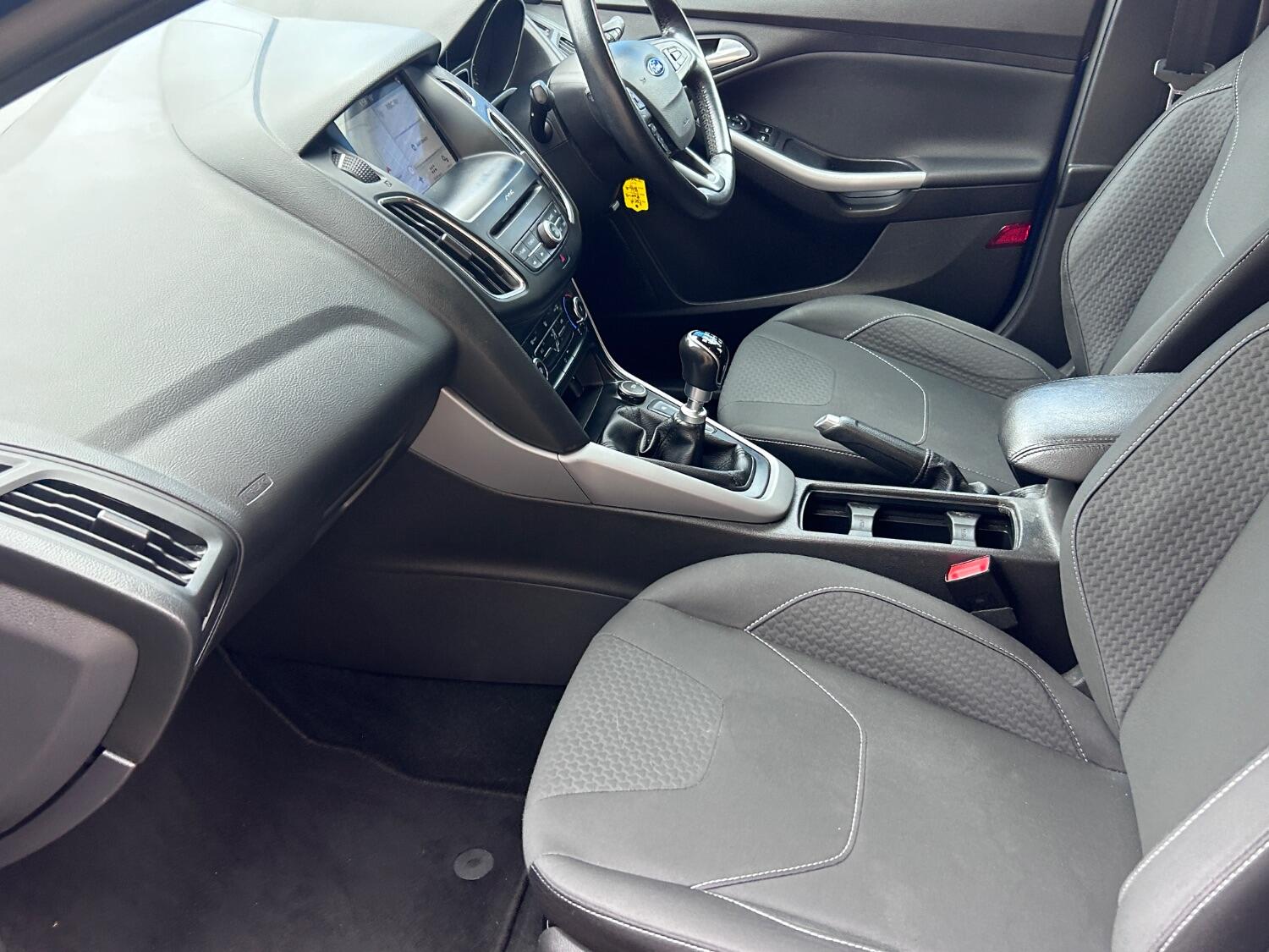 Used Ford Focus 2017 for sale - 77464747: Photo 43