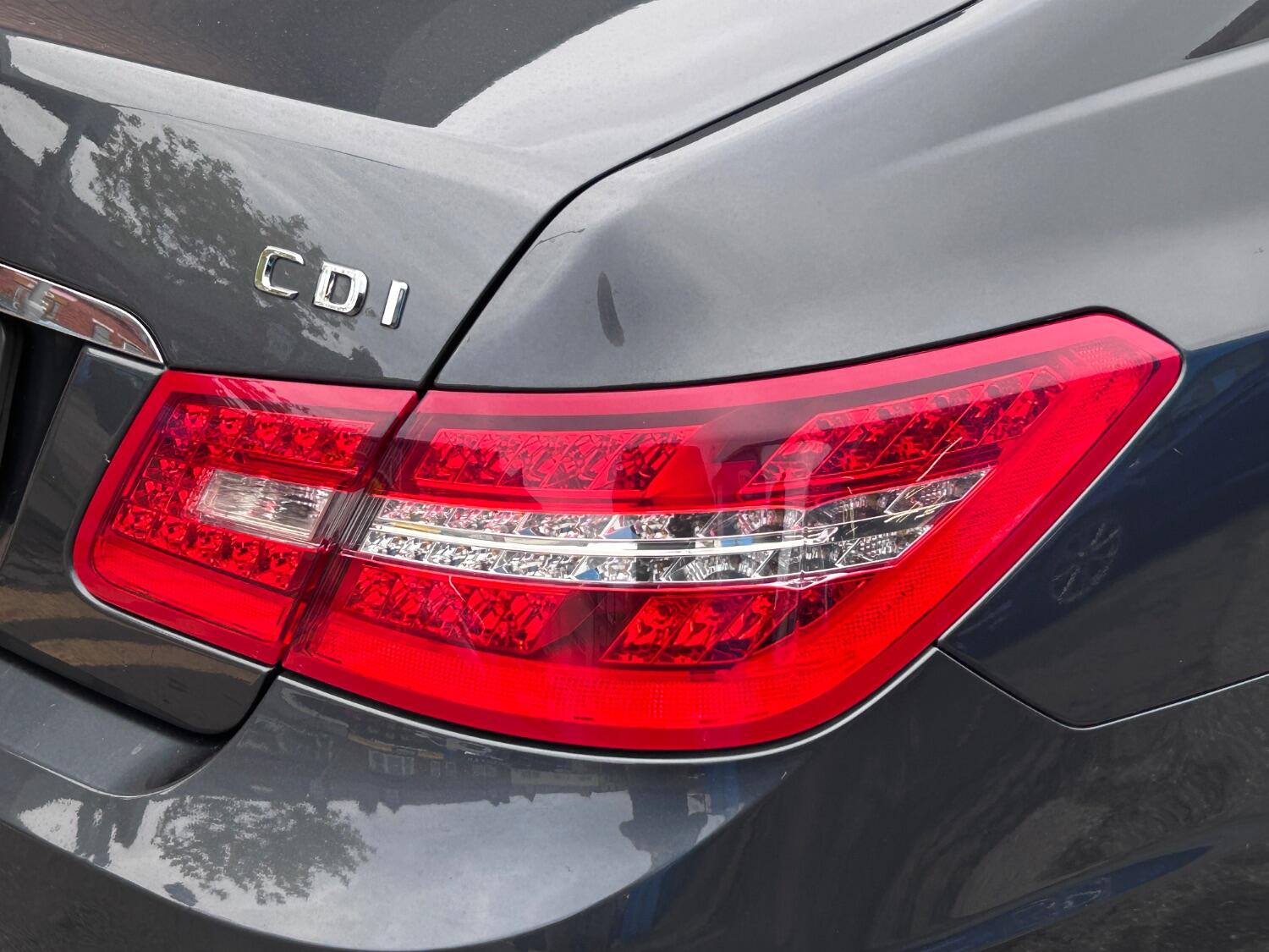 Used Mercedes-Benz E Class 2012 for sale - 76369362: Photo 15