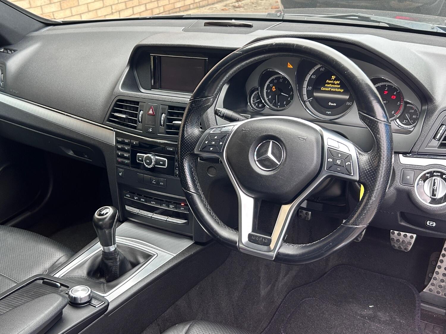 Used Mercedes-Benz E Class 2012 for sale - 76369362: Photo 21