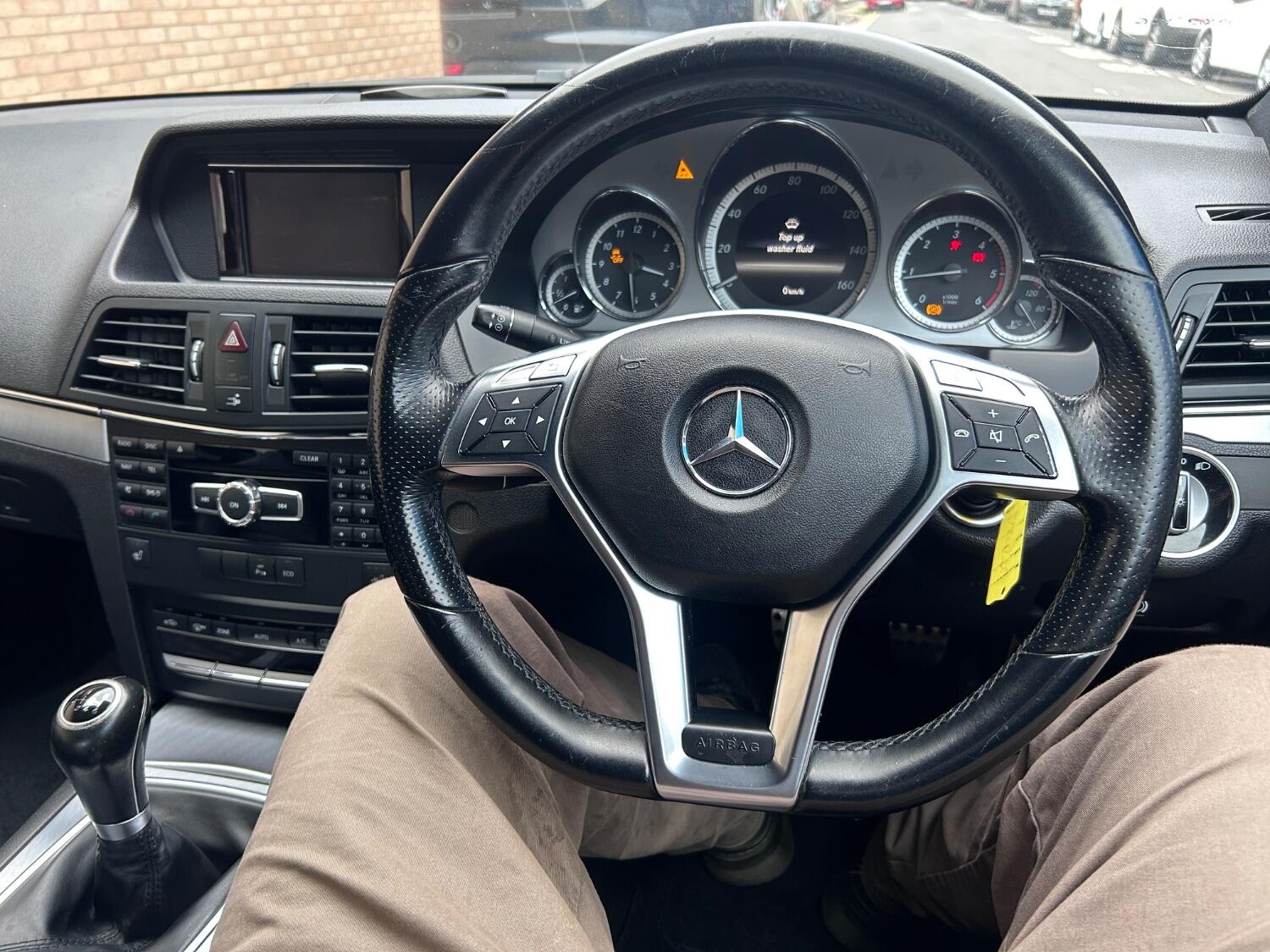 Used Mercedes-Benz E Class 2012 for sale - 76369362: Photo 22