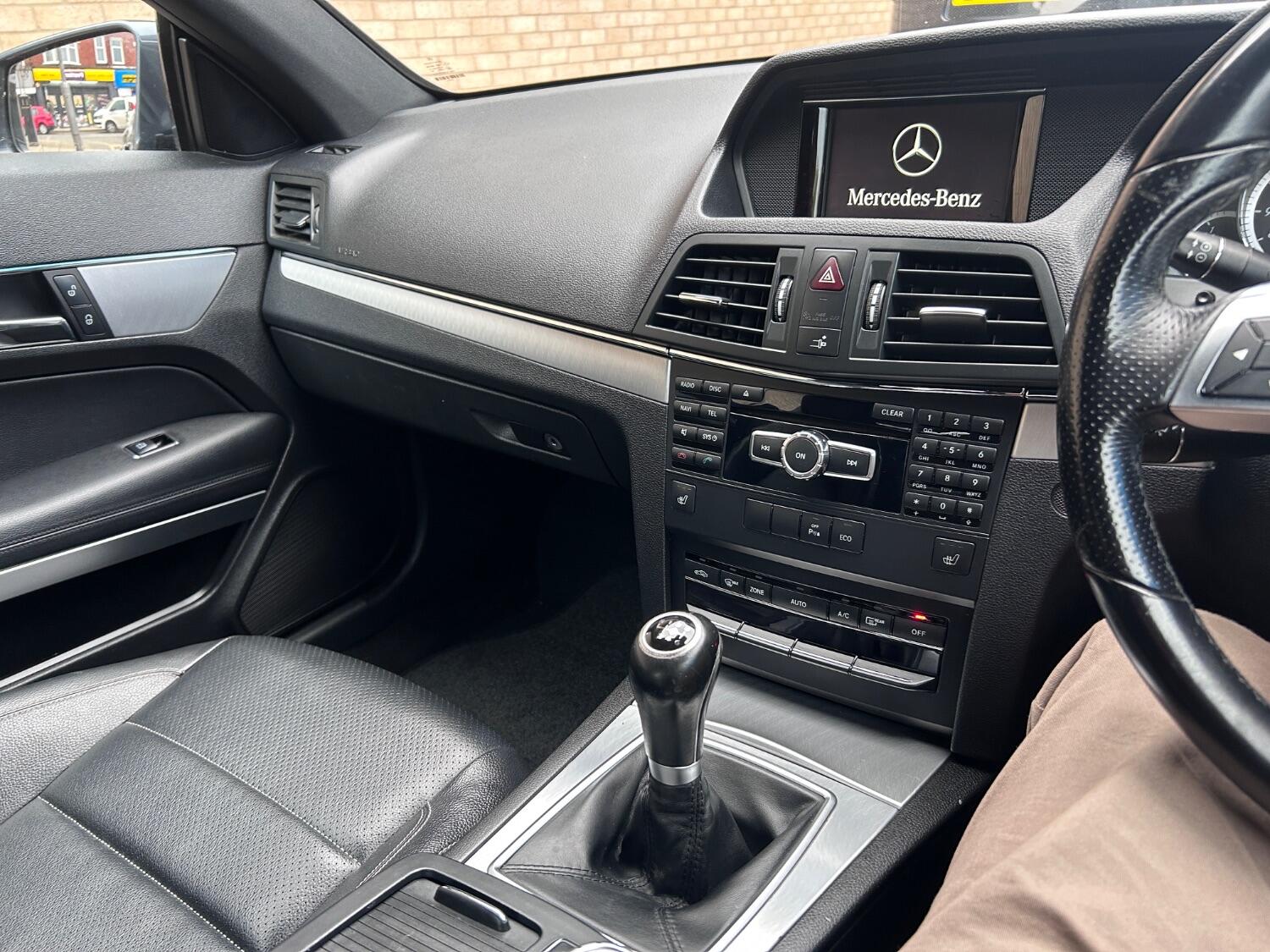 Used Mercedes-Benz E Class 2012 for sale - 76369362: Photo 23