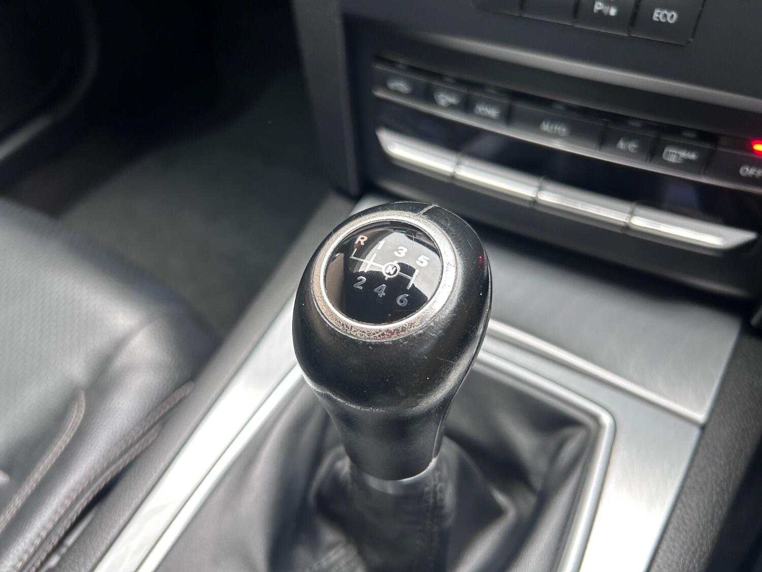 Used Mercedes-Benz E Class 2012 for sale - 76369362: Photo 24