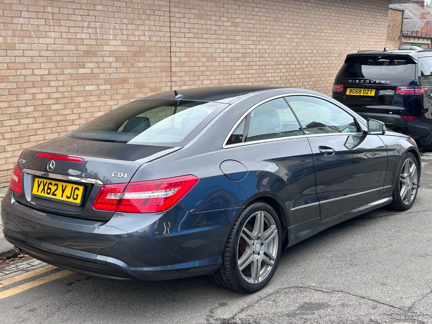 Used Mercedes-Benz E Class 2012 for sale - 76369362: Photo 3