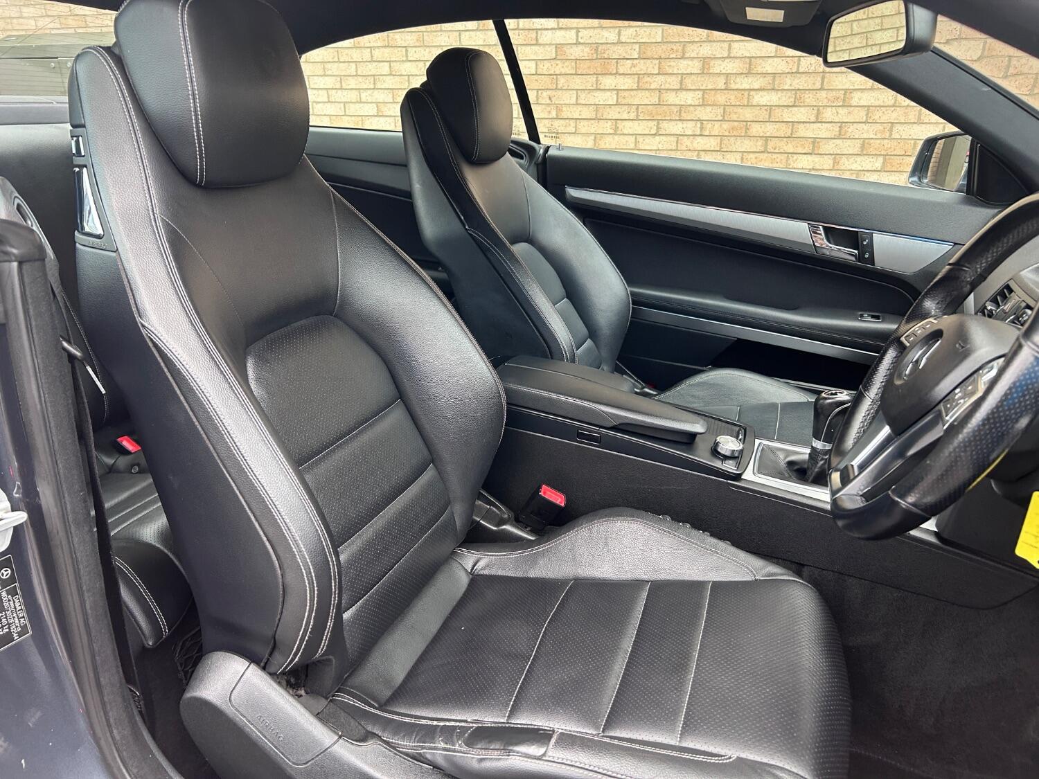Used Mercedes-Benz E Class 2012 for sale - 76369362: Photo 37