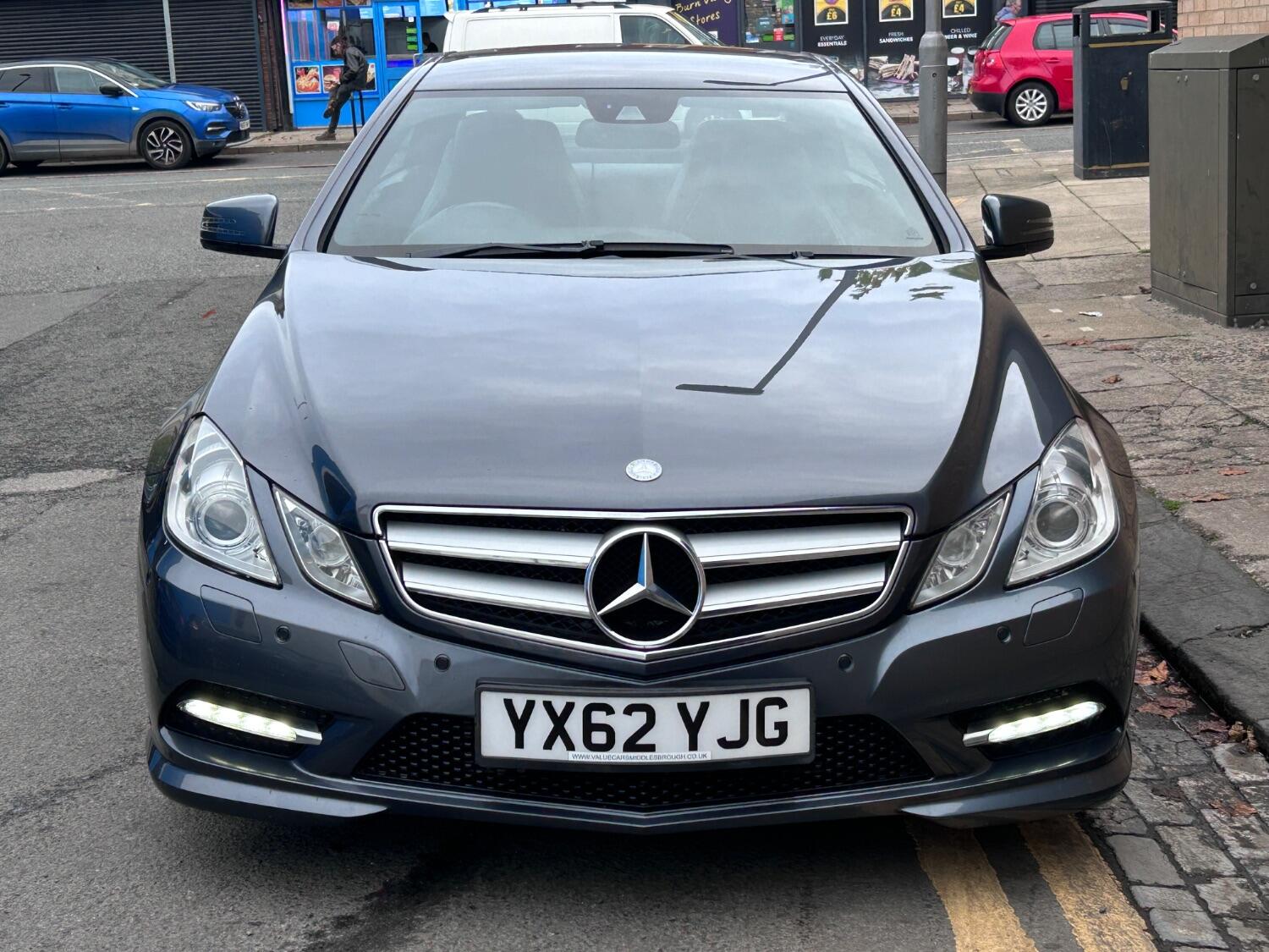 Used Mercedes-Benz E Class 2012 for sale - 76369362: Photo 9