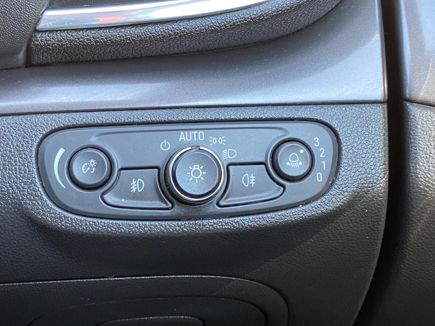 Used Vauxhall Mokka X 2018 for sale - 76794033: Photo 46