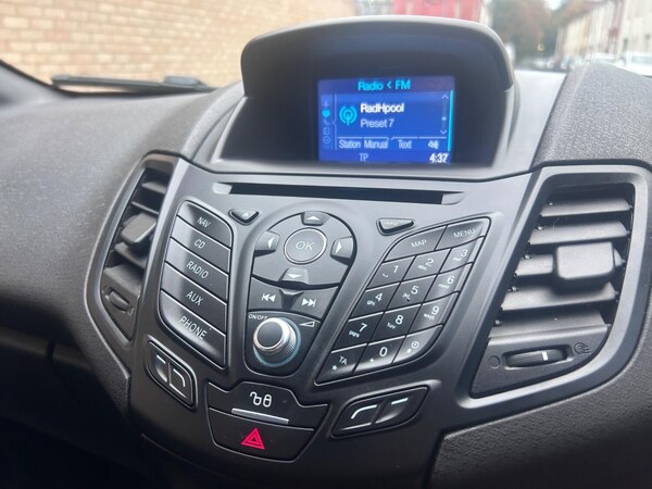 Used Ford Fiesta 2017 for sale - 76257628: Photo 26