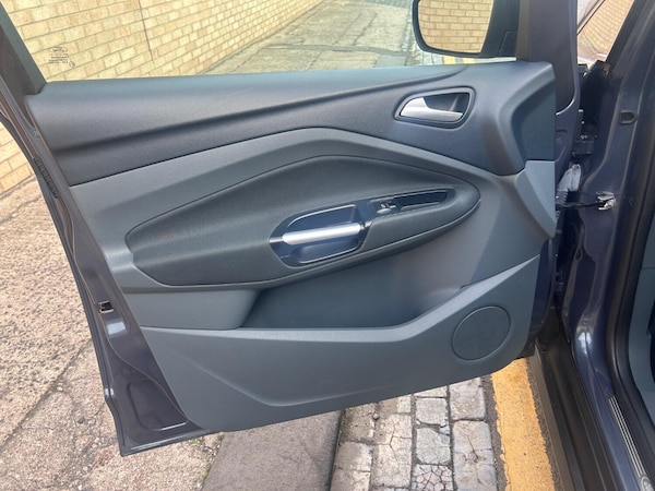 Used Ford C-Max 2011 for sale - 76252361: Photo 45
