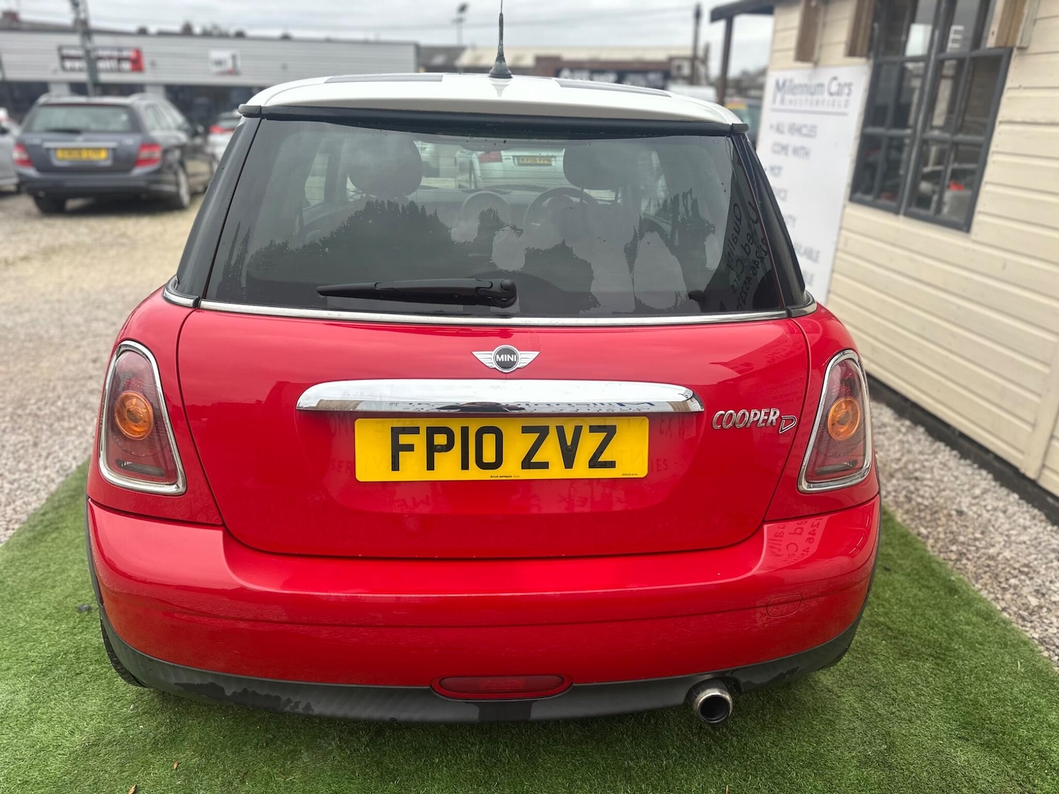 Used MINI Hatch 2010 for sale - 76995365: Photo 11