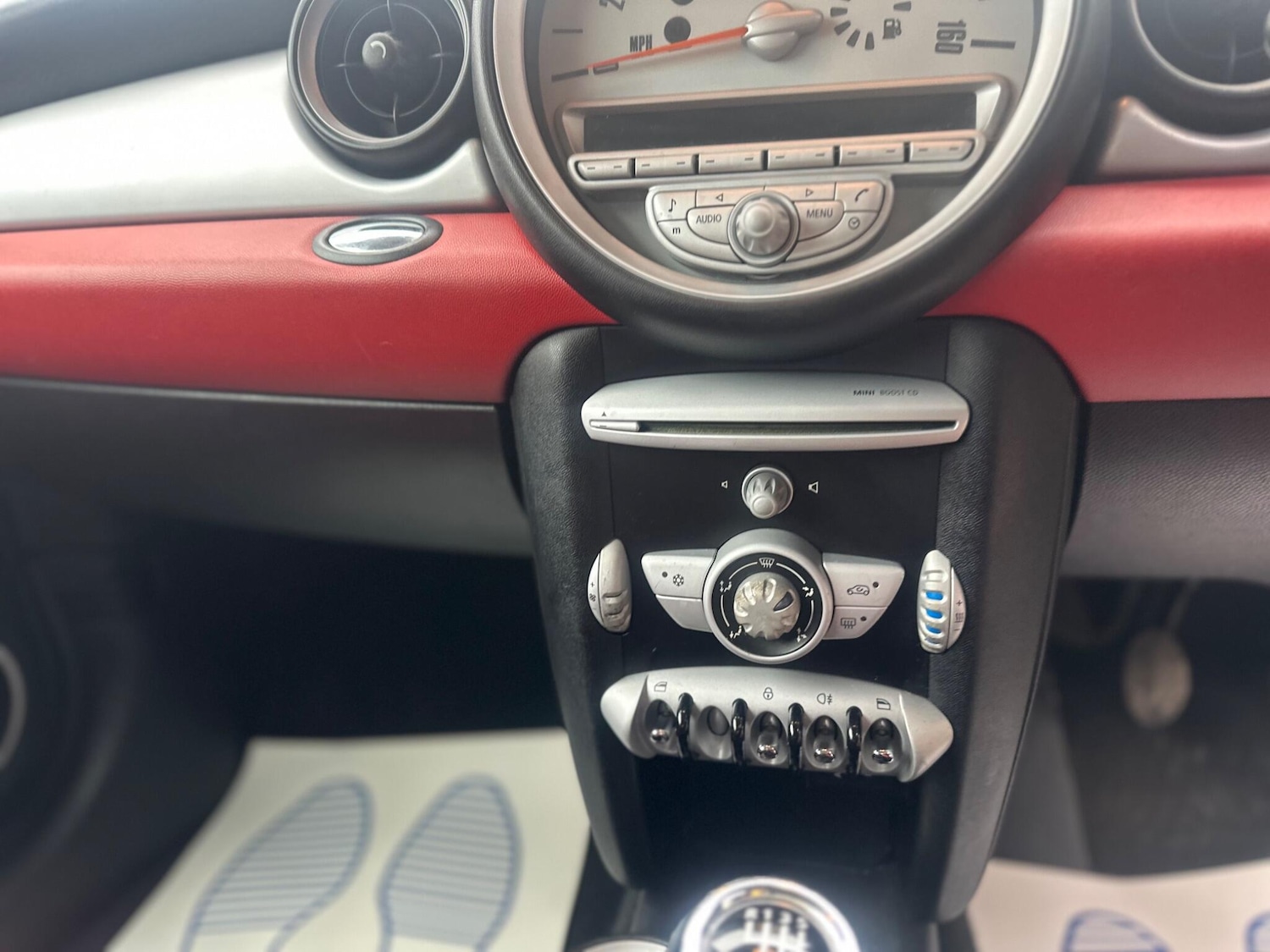 Used MINI Hatch 2010 for sale - 76995365: Photo 31