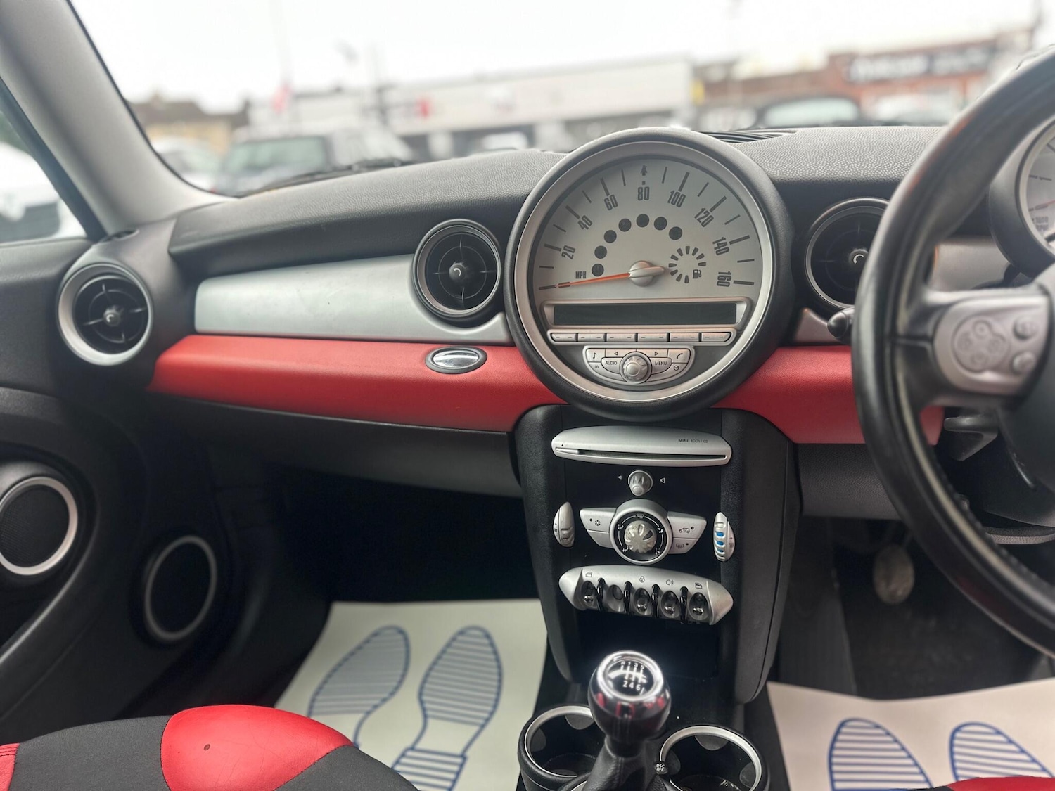 Used MINI Hatch 2010 for sale - 76995365: Photo 32