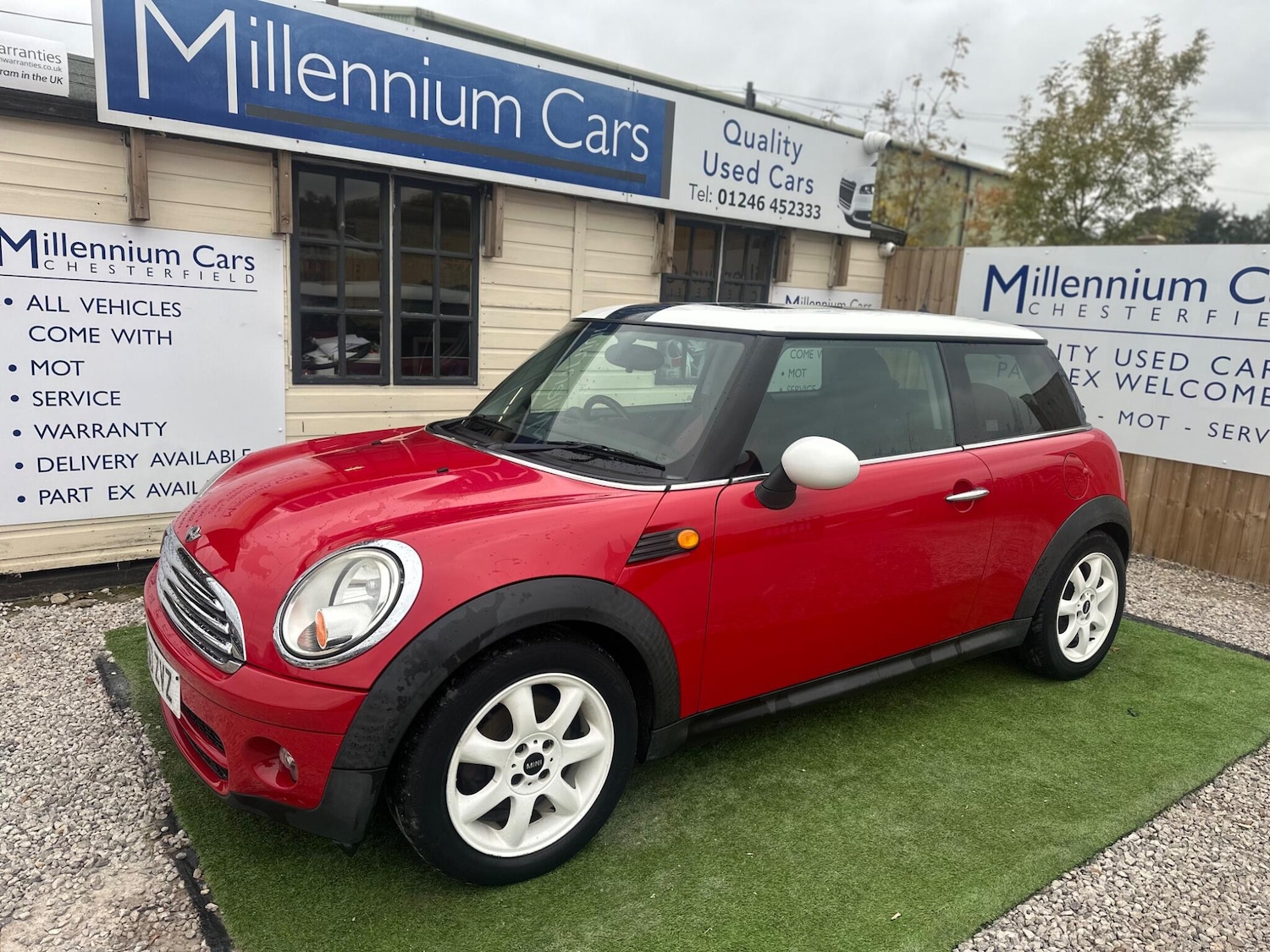 Used MINI Hatch 2010 for sale - 76995365: Photo 6
