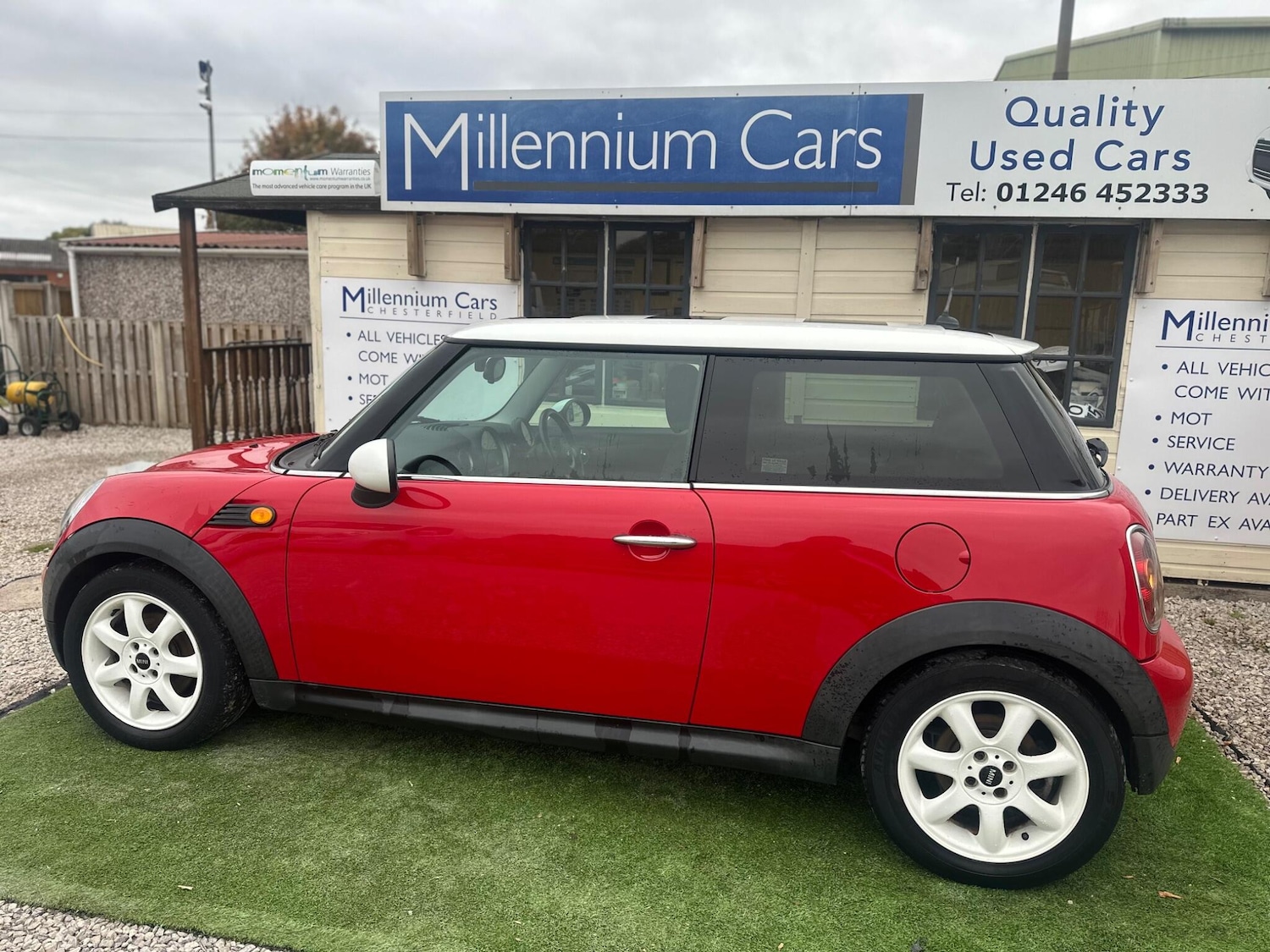 Used MINI Hatch 2010 for sale - 76995365: Photo 8