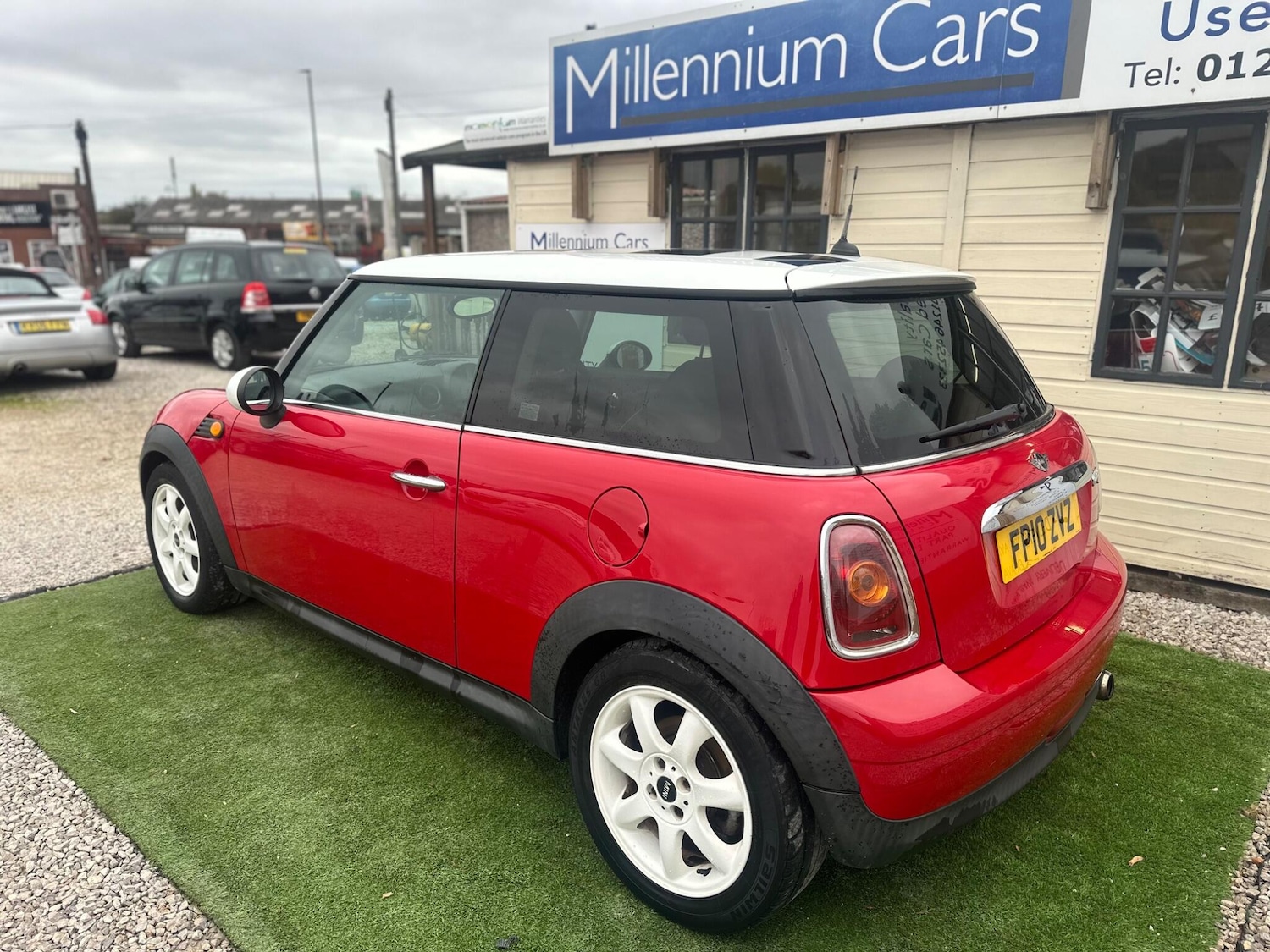 Used MINI Hatch 2010 for sale - 76995365: Photo 9