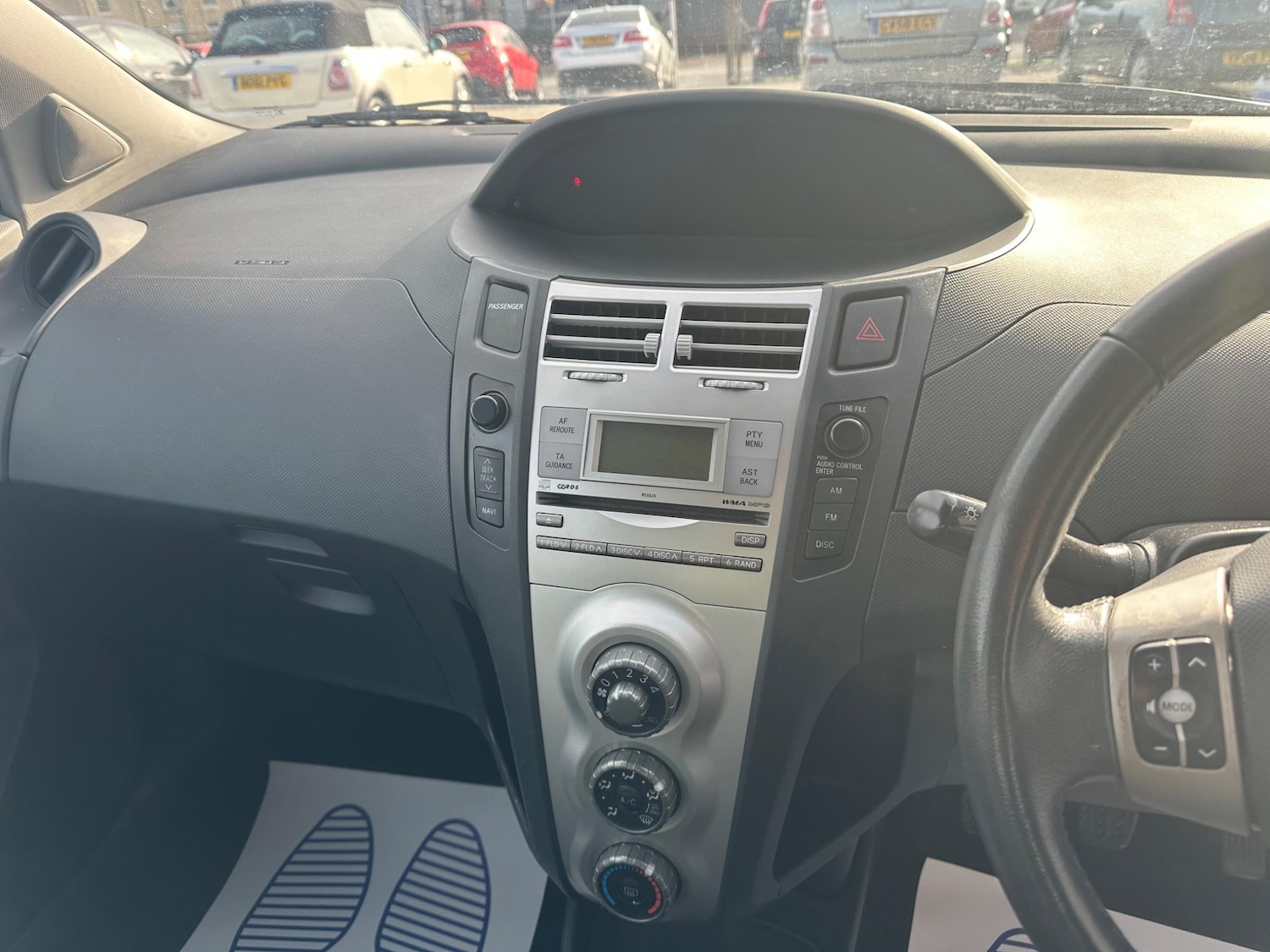 Used Toyota Yaris 2009 for sale - 76991080: Photo 14