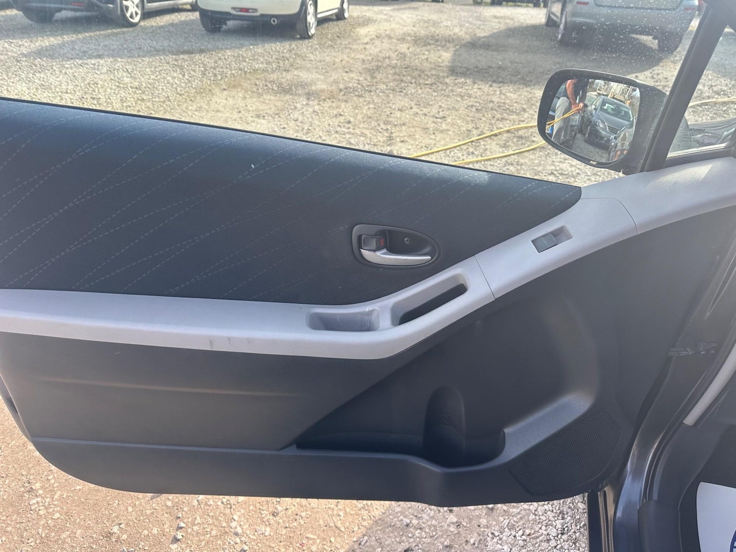 Used Toyota Yaris 2009 for sale - 76991080: Photo 21