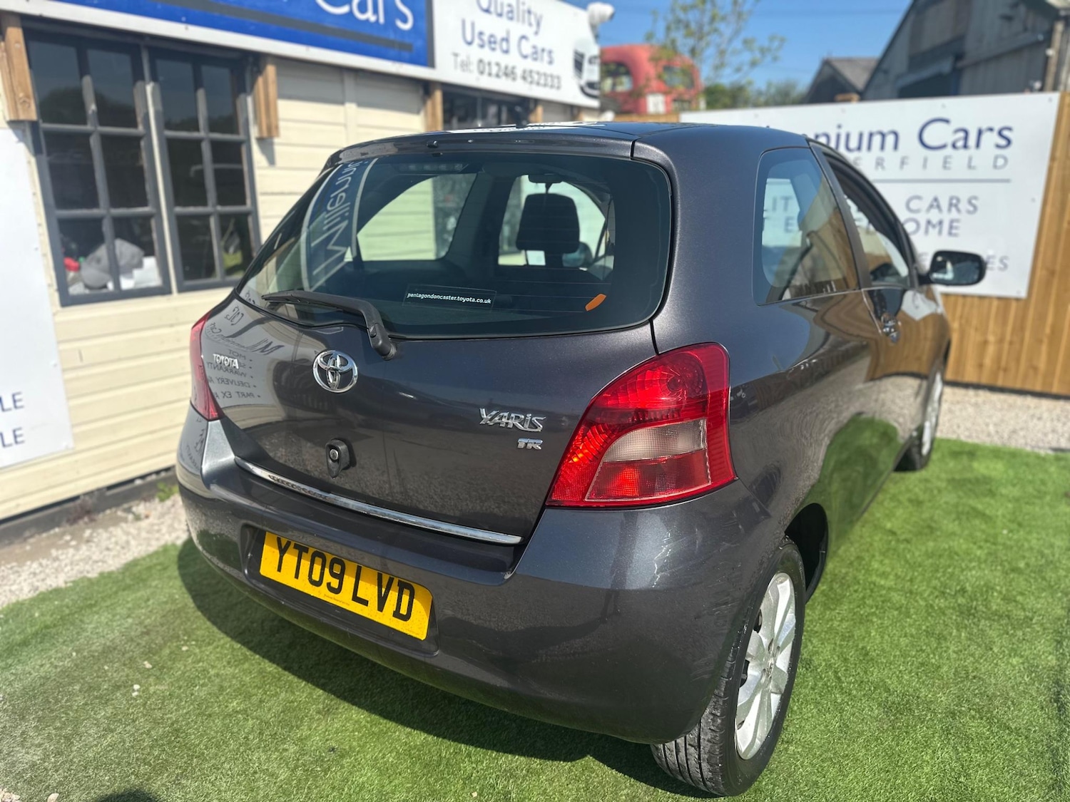 Used Toyota Yaris 2009 for sale - 76991080: Photo 26