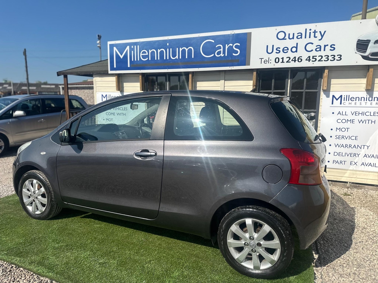 Used Toyota Yaris 2009 for sale - 76991080: Photo 8