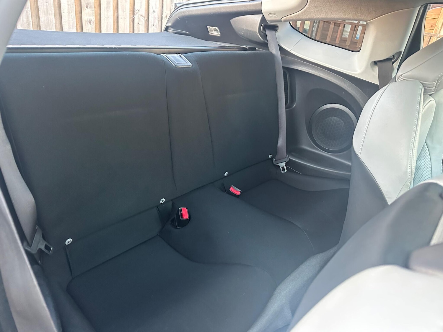 Used Honda CR-Z 2010 for sale - 76702145: Photo 16