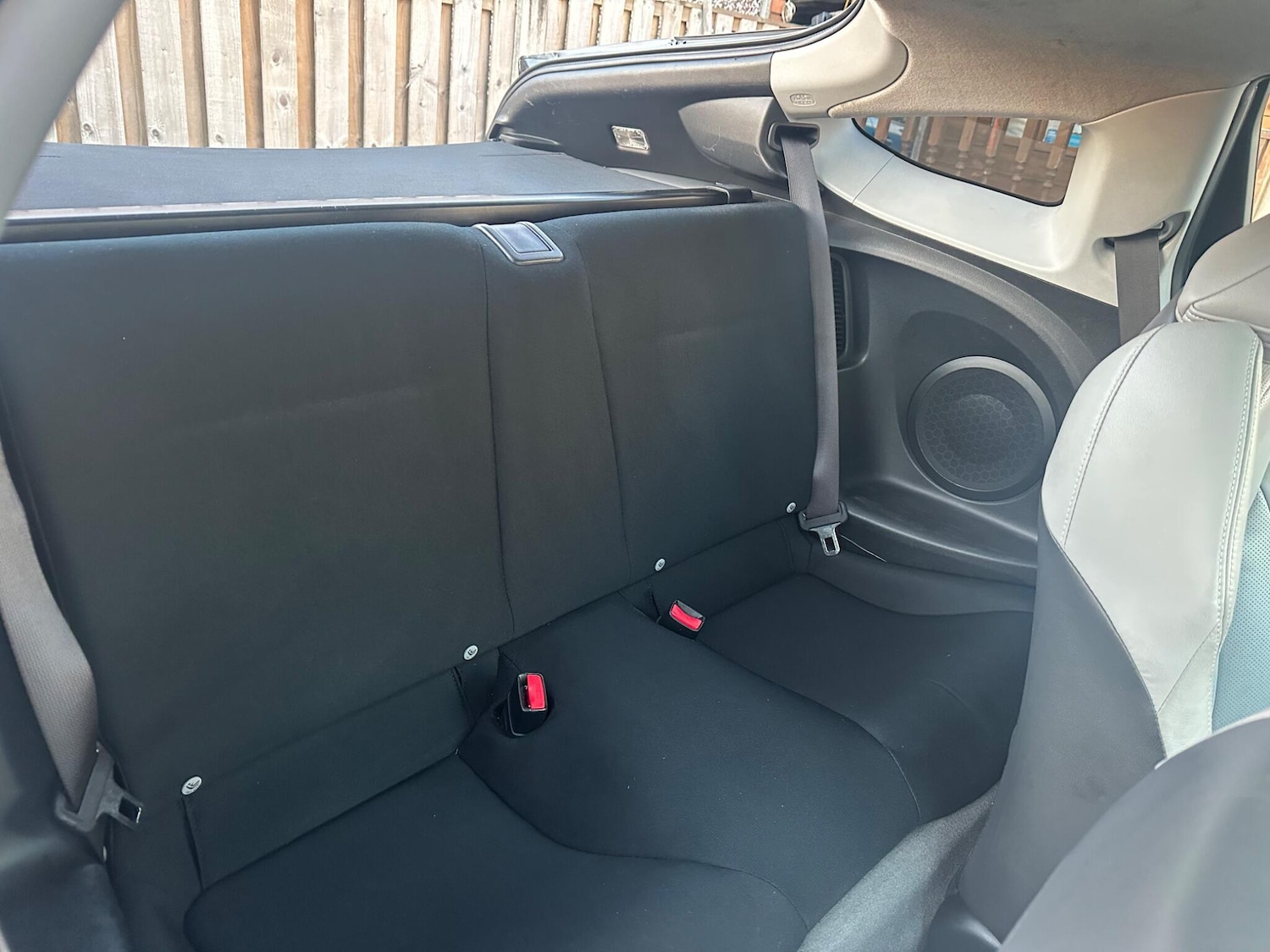 Used Honda CR-Z 2010 for sale - 76702145: Photo 17